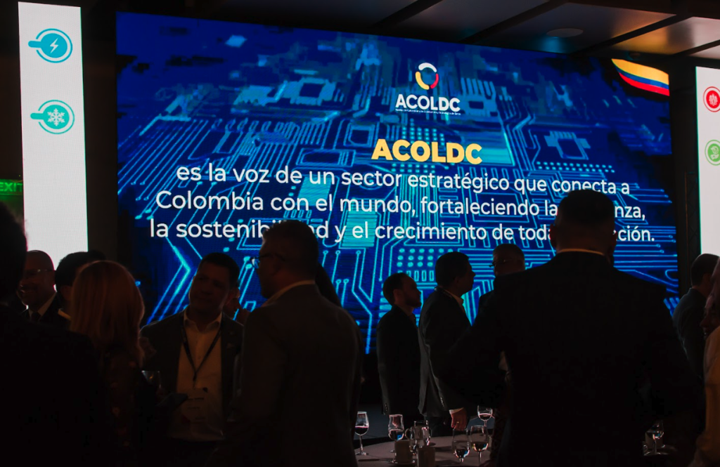 Lanzamiento ACOLDC